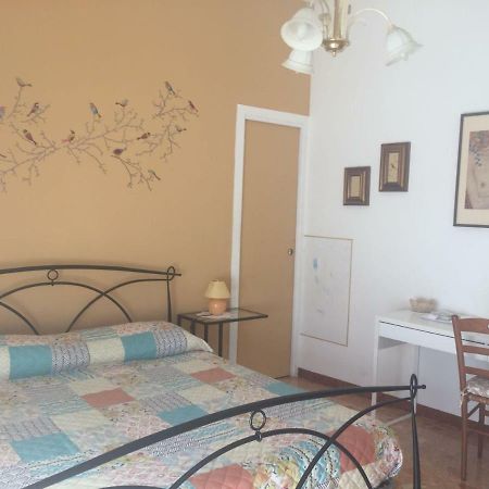 Chiavi Antiche B&B Салерно Экстерьер фото