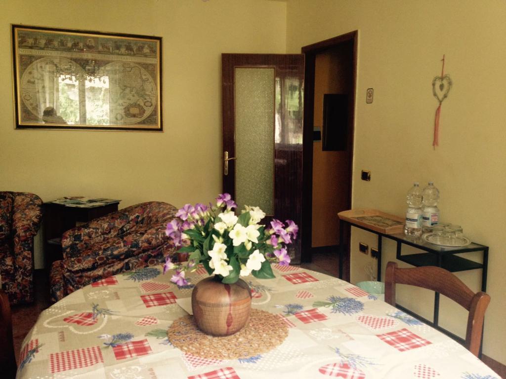 Chiavi Antiche B&B Салерно Экстерьер фото